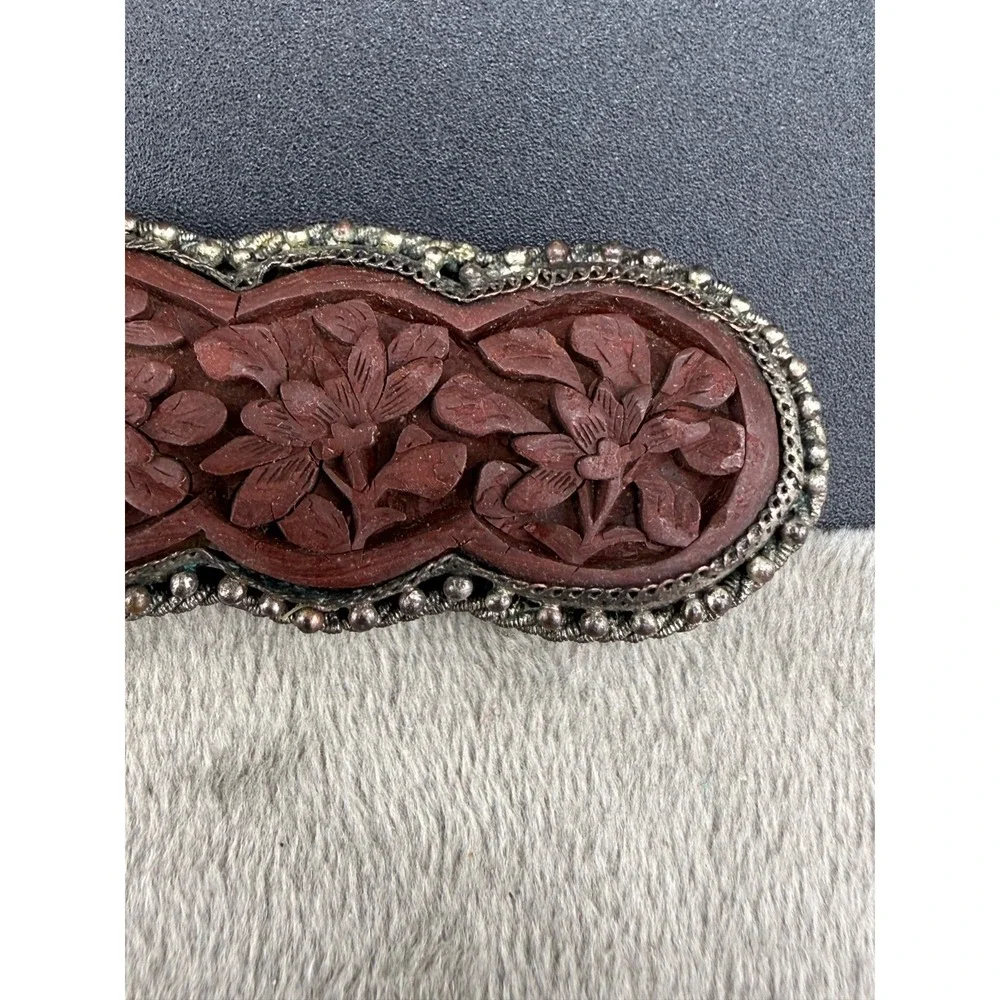 Vintage‎ Chinese Cinnabar Carved Brooch Silver Tone